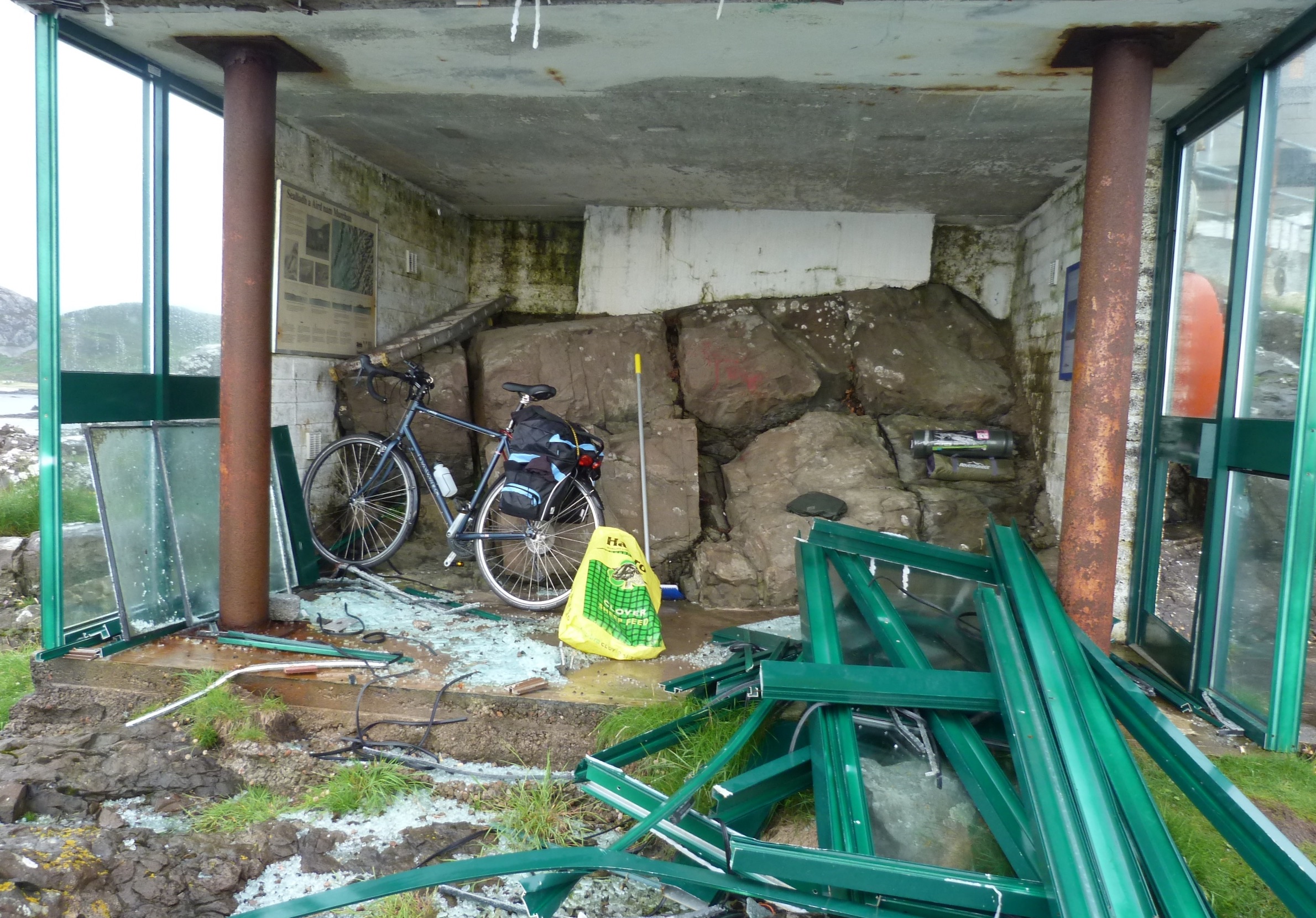 The viewing platform at Ardnamurchan Point before I tidied it up 14 Before.jpg